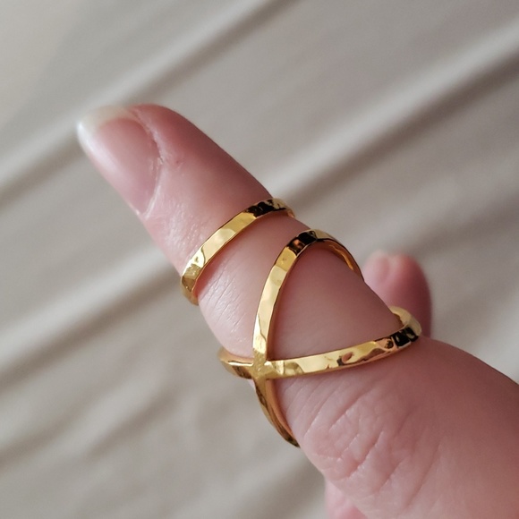 Gorjana X Stacker Ring - Hammered Metal Band - Picture 3 of 3